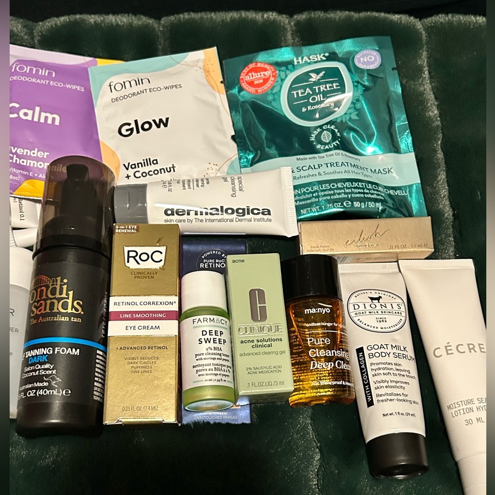 Travel Size Beauty Set - Picture 2 of 4